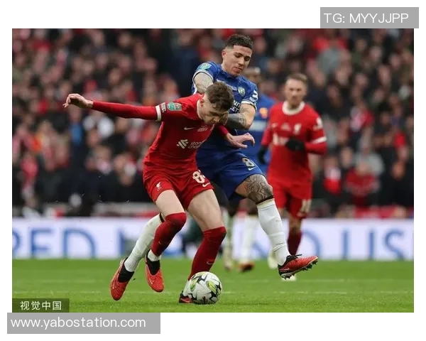 赫拉芬贝赫与凯塞多本赛季表现分析：前者进攻火力强劲后者防守稳固